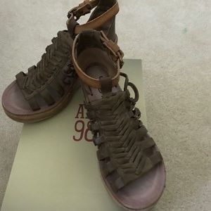 AS 98 Sandals